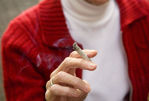 getty_rm_photo_of_cigarette_in_womans_hand.jpg